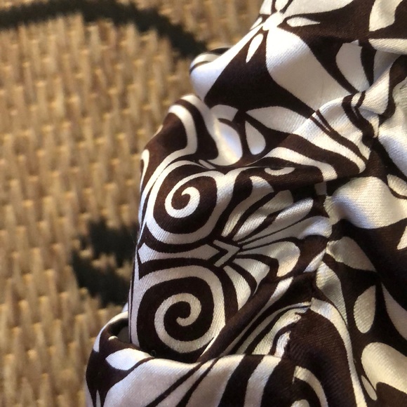 COPY - Set of 2 silky tops - Bebe💖 - Picture 4 of 12